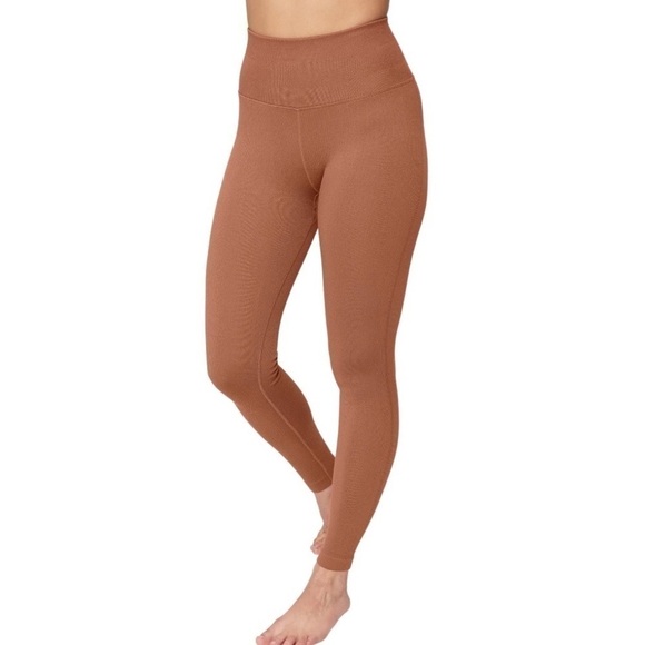 Spiritual GANGSTER LOVE SCULPT SEAMLESS LEGGING SIZE XS/S - Picture 1 of 8